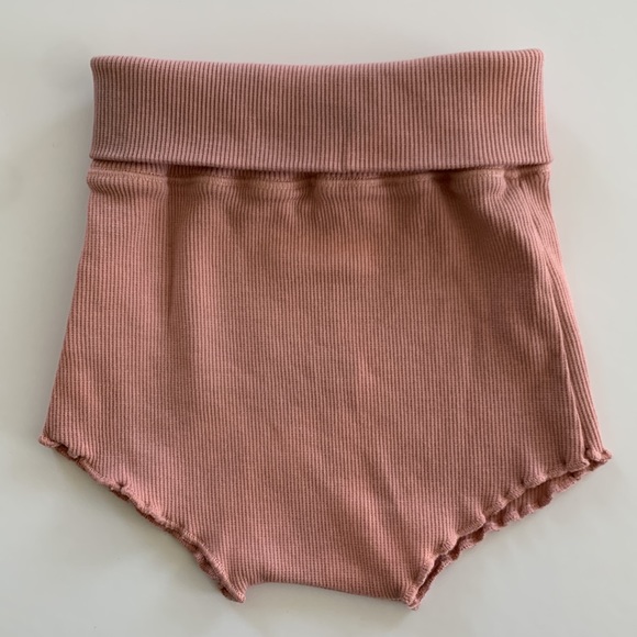 1 + in the family Baby Short Rose 3M NWOT - Picture 3 of 4